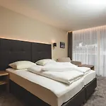 Residenz Gramaser Gmbh شقة فندقية 4*