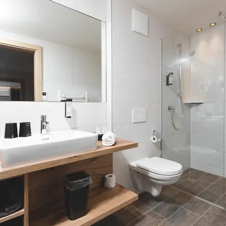 Apart Otel Residenz Gramaser Gmbh 4*